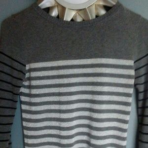 Sweater long sleeve, striped size small