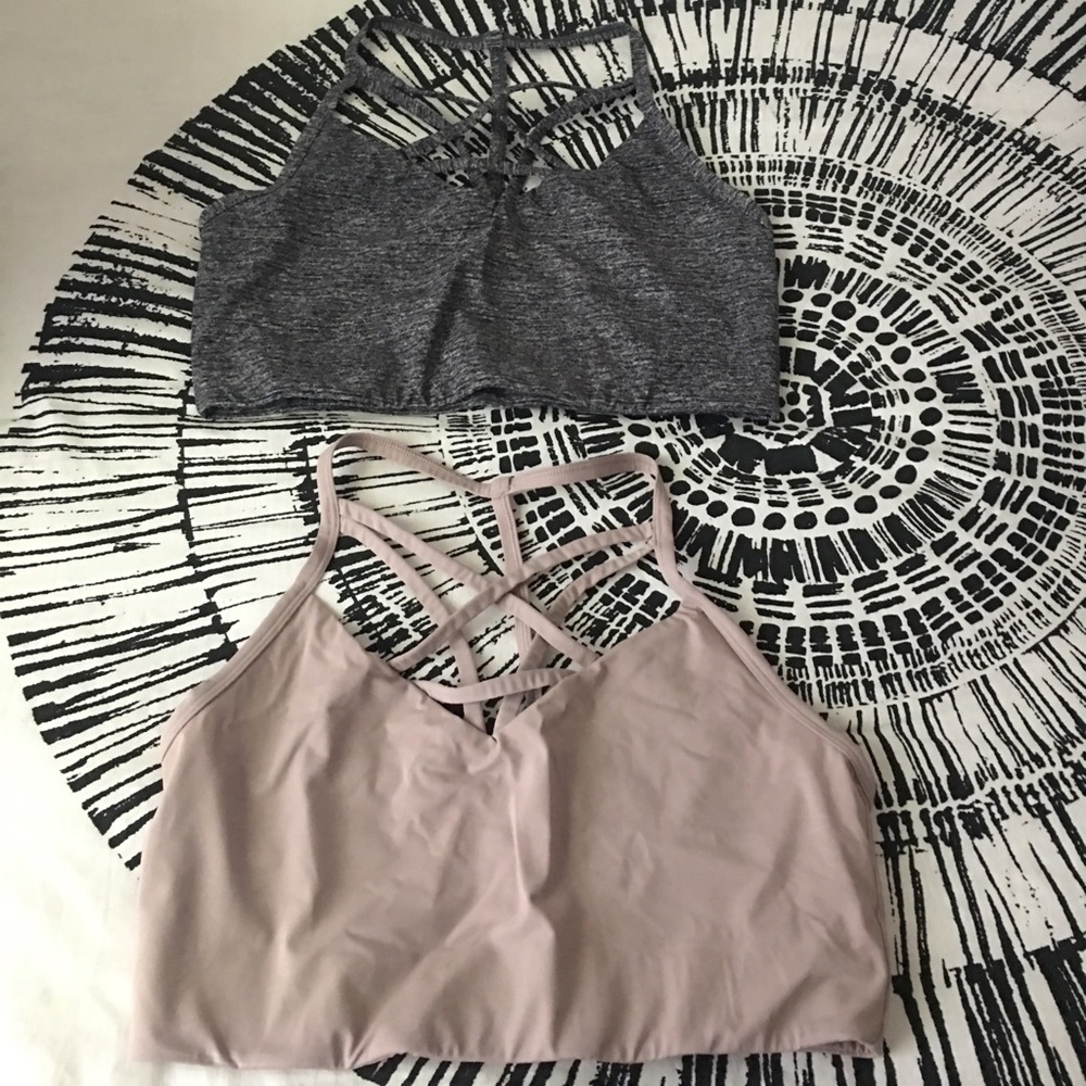 Set of 2 never worn Victoria's Secret sports bras