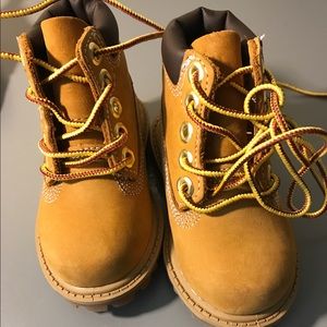 Brand new wheat Timberlands