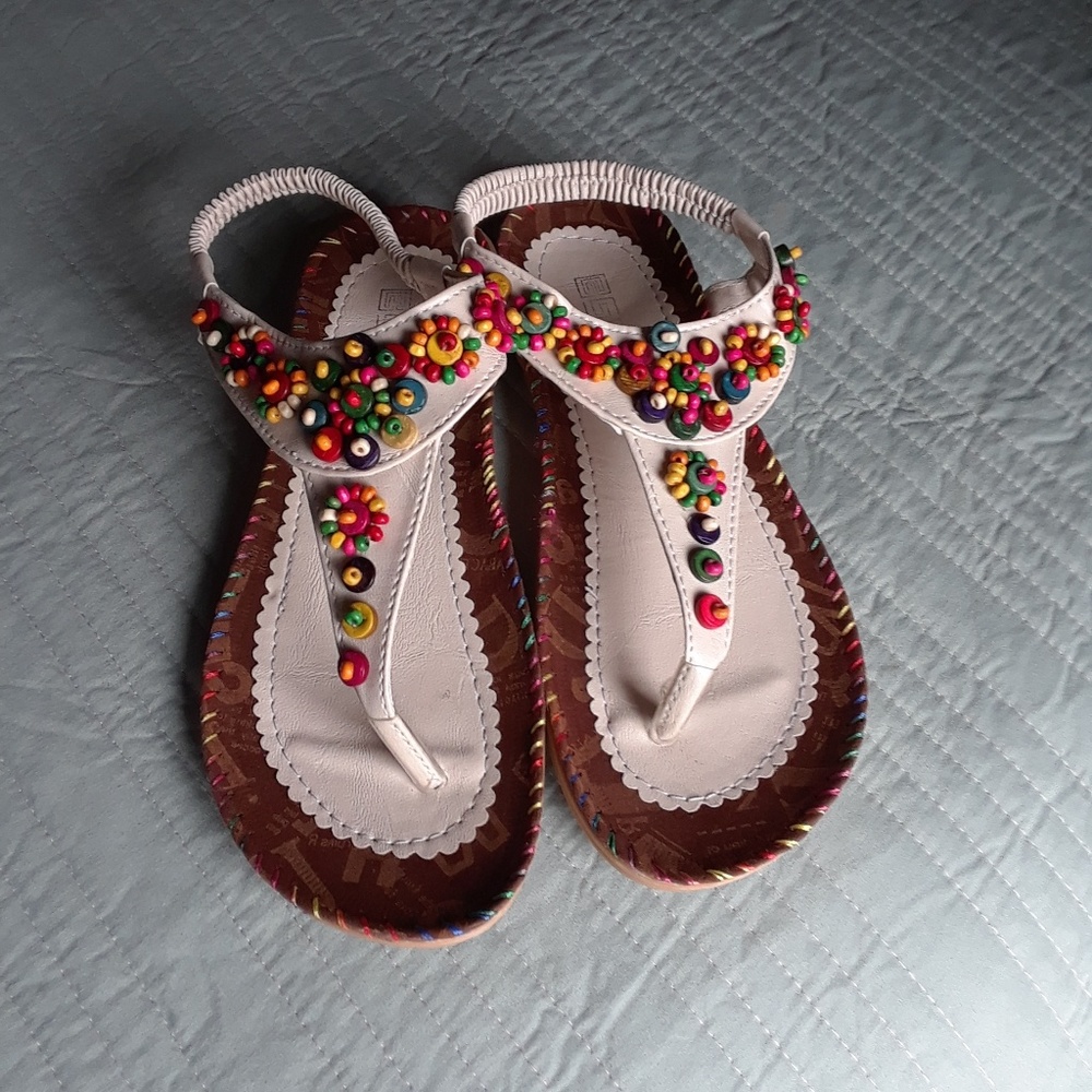 NWOT; Beads Sandals