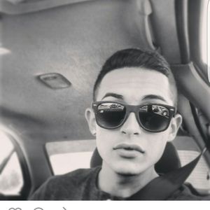 Meet your Posher, Joshua