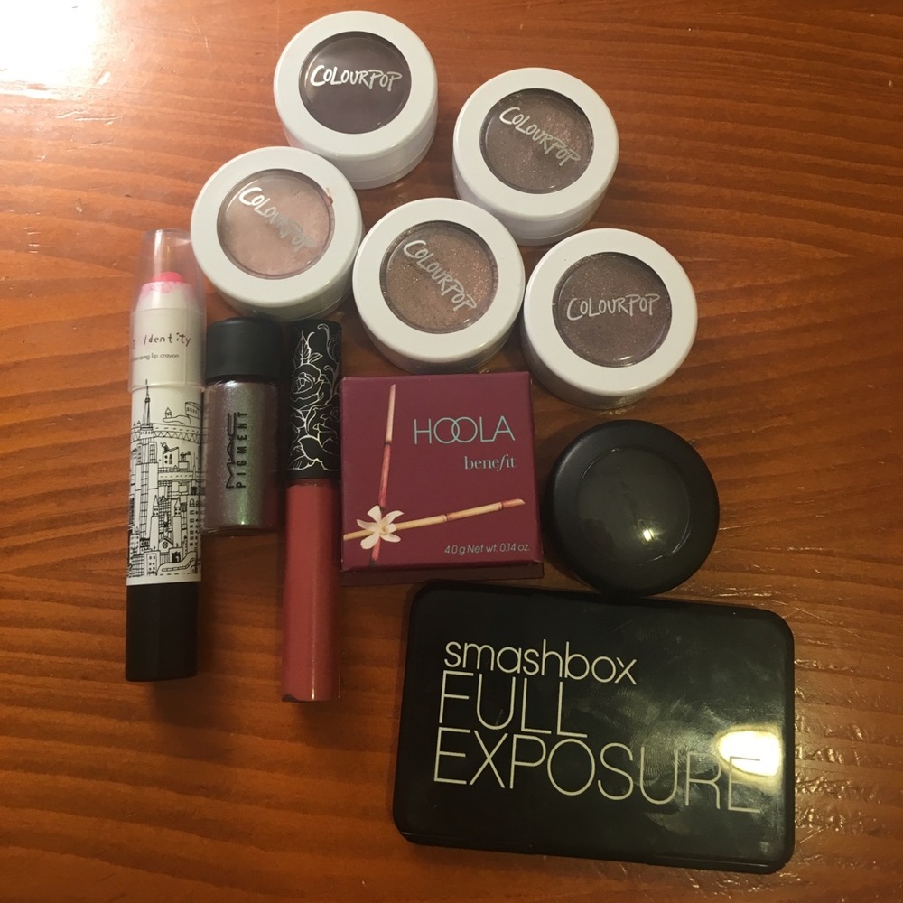 HIGH END MAKEUP BUNDLE