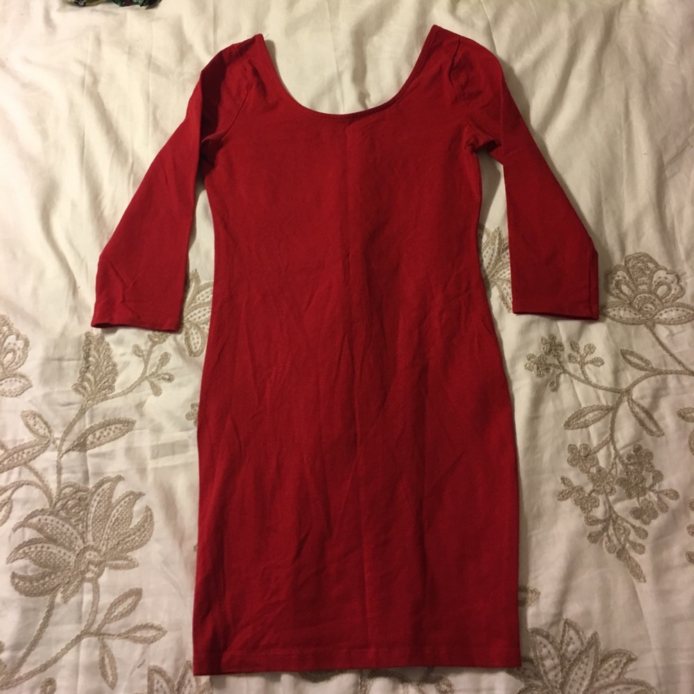 Body con red 3/4 length sleeve red dress