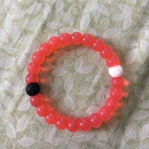 Red Lokai Bracelet Charity: Children