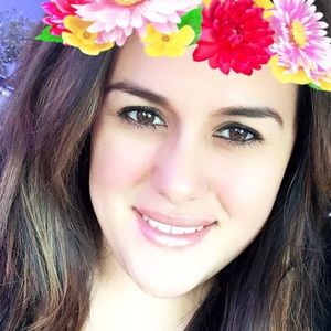 Meet your Posher, Maribel