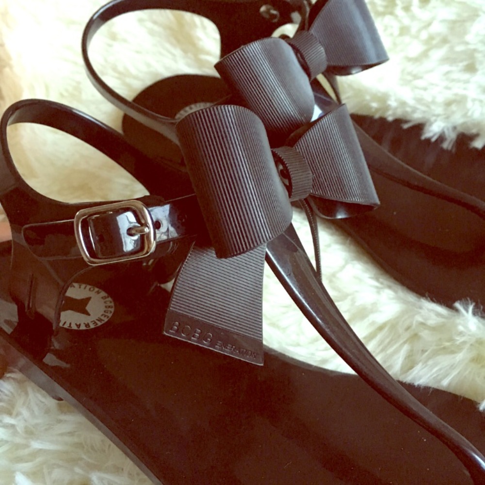 BCBG Bow Sandals