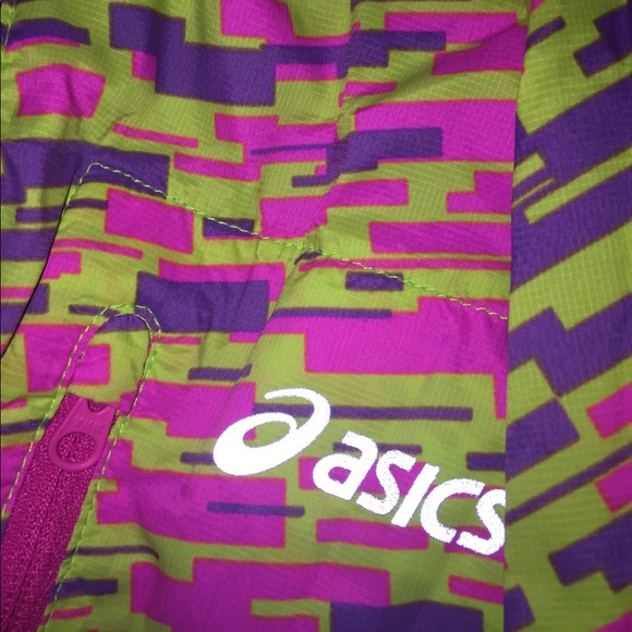 Asics Windbreaker - Picture 3 of 4