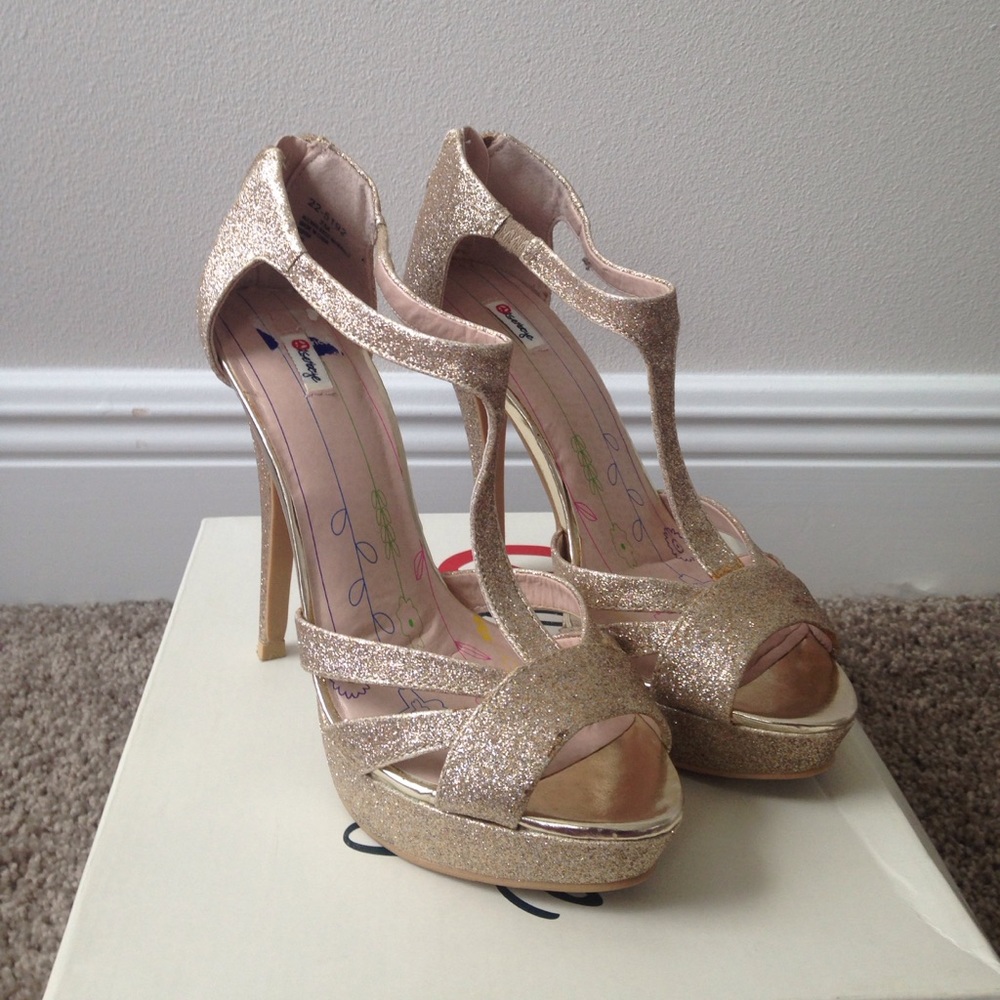 Formal heels