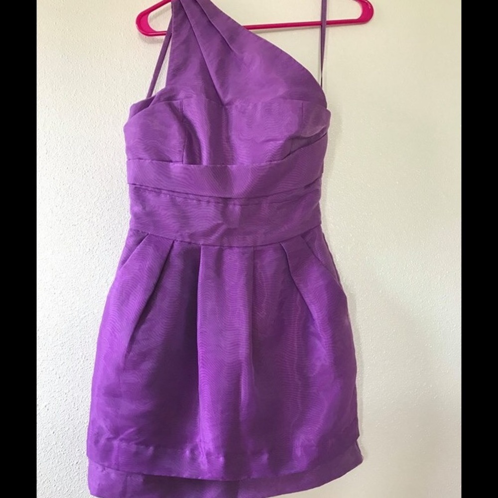 Mini cocktail dress.