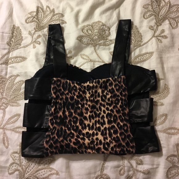 Cute leopard crop - Picture 2 of 3