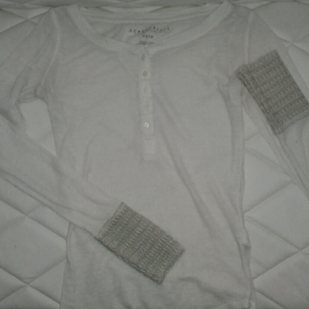 NEW Aeropostale Long Sleeve Shirt