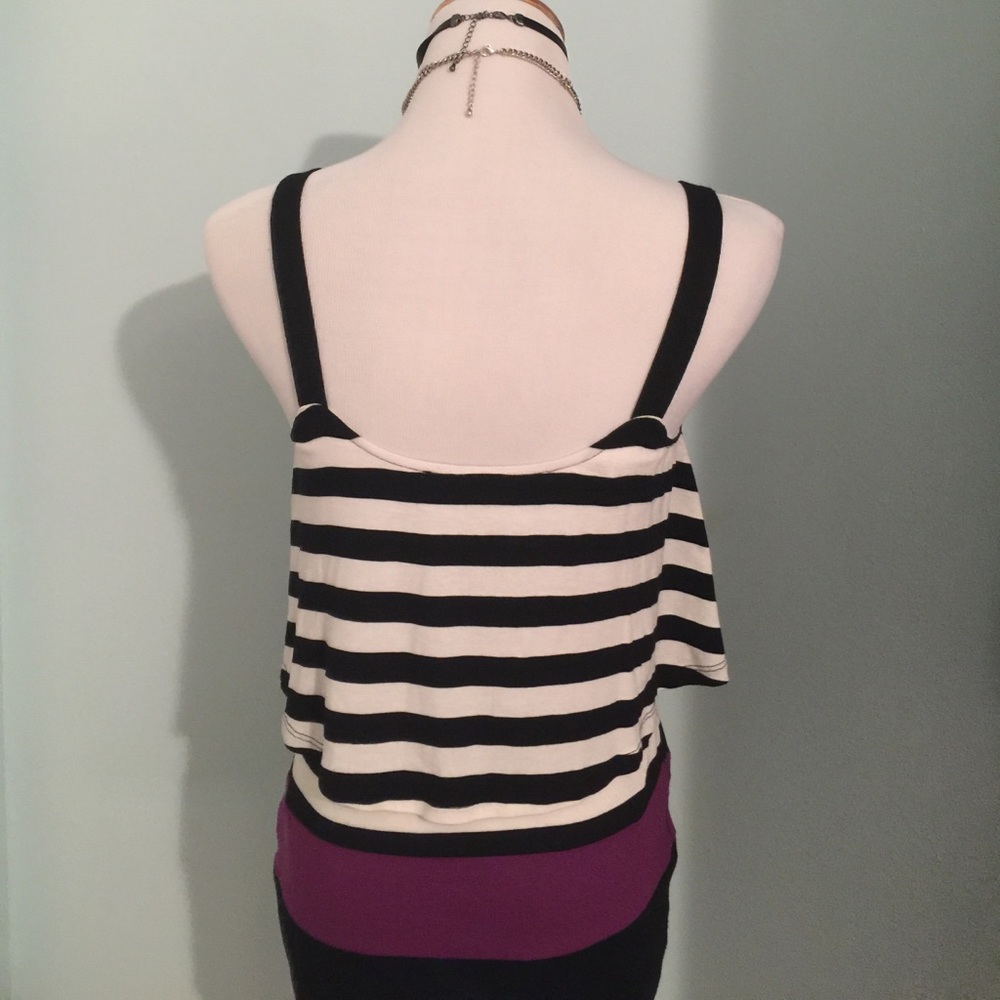 White House Black Market Tank - Picture 5 of 5