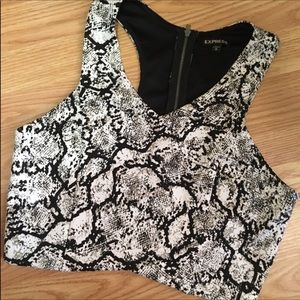 BLACK AND WHITE EXPRESS TOP!!!