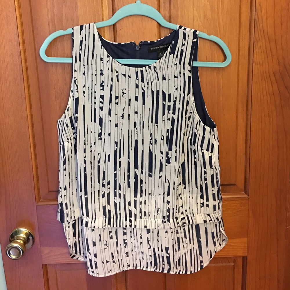Banana Republic Sleeveless Blouse