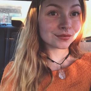 Meet your Posher, Tabitha