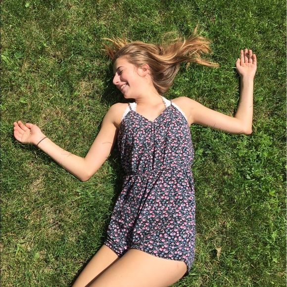 Meet your Posher, Jenna - Picture 1 of 1