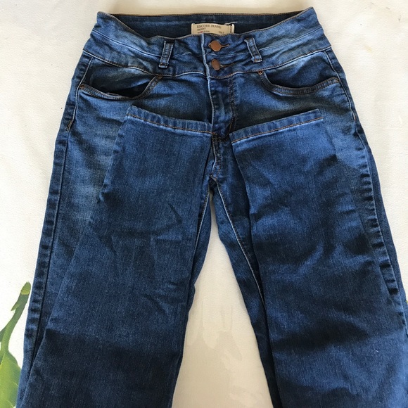 encore jeans size 7