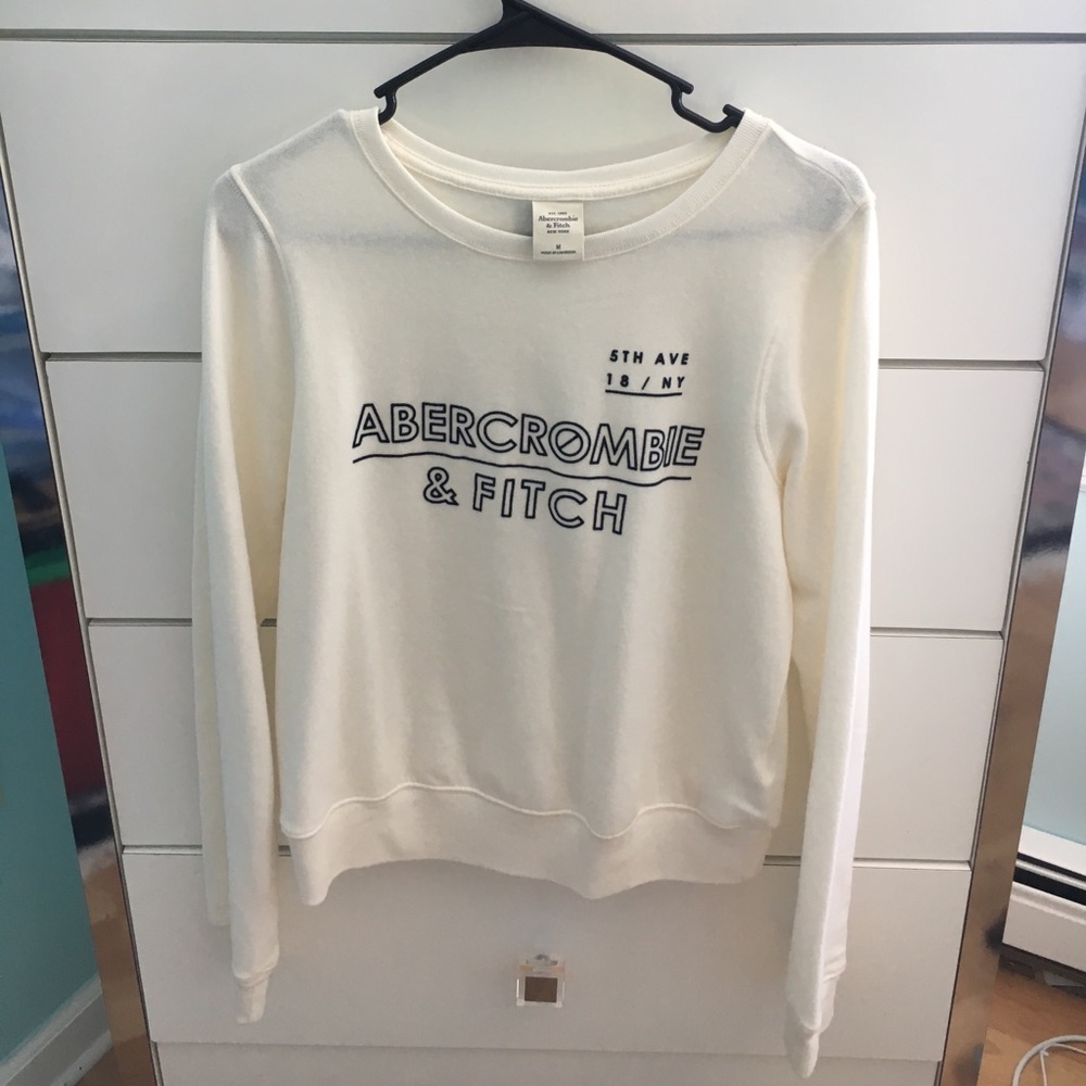 White Abercrombie and fitch sweater