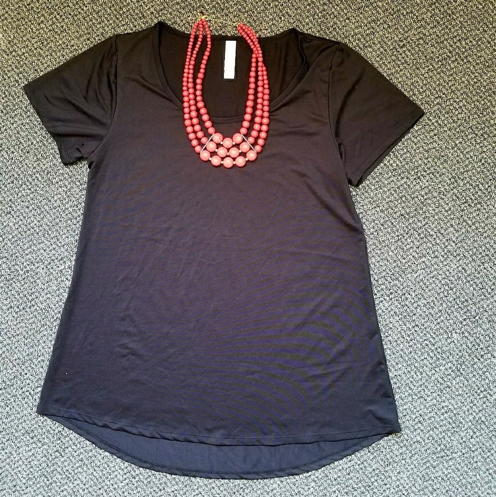 Lularoe Classic T- SOLID BLACK Small