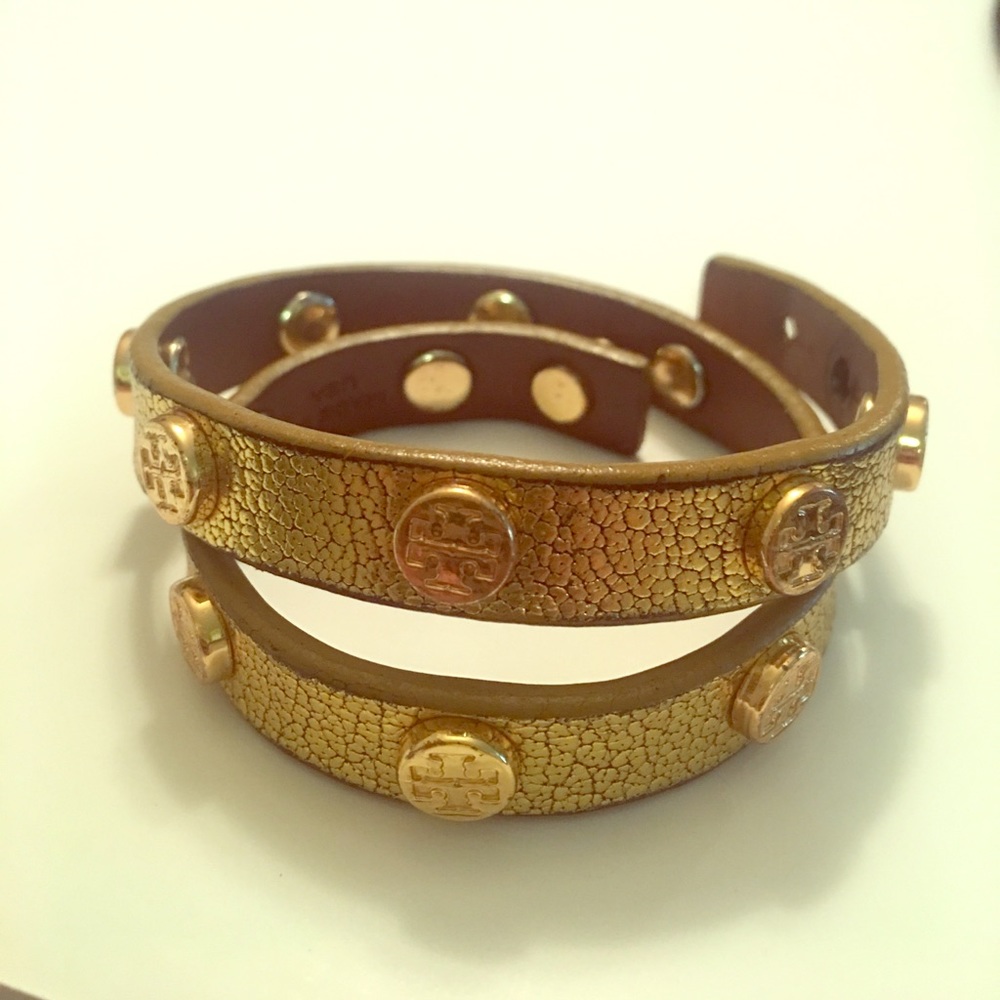 Tori Burch wrap around logo bracelet