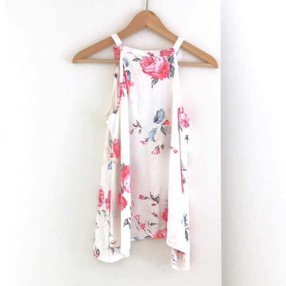 ✨Host Pick 8.9✨ Floral Tank Top - Picture 2 of 4