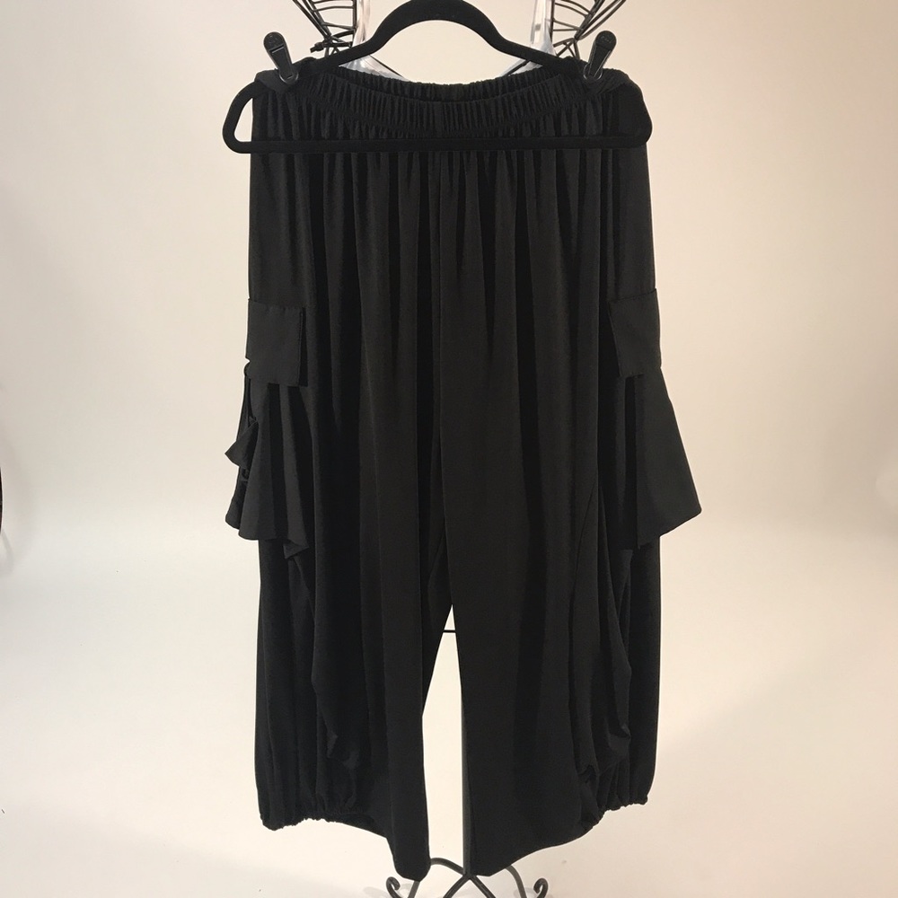 Pleated Pocket Pants