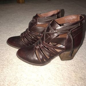 Women's Not Rated bootie