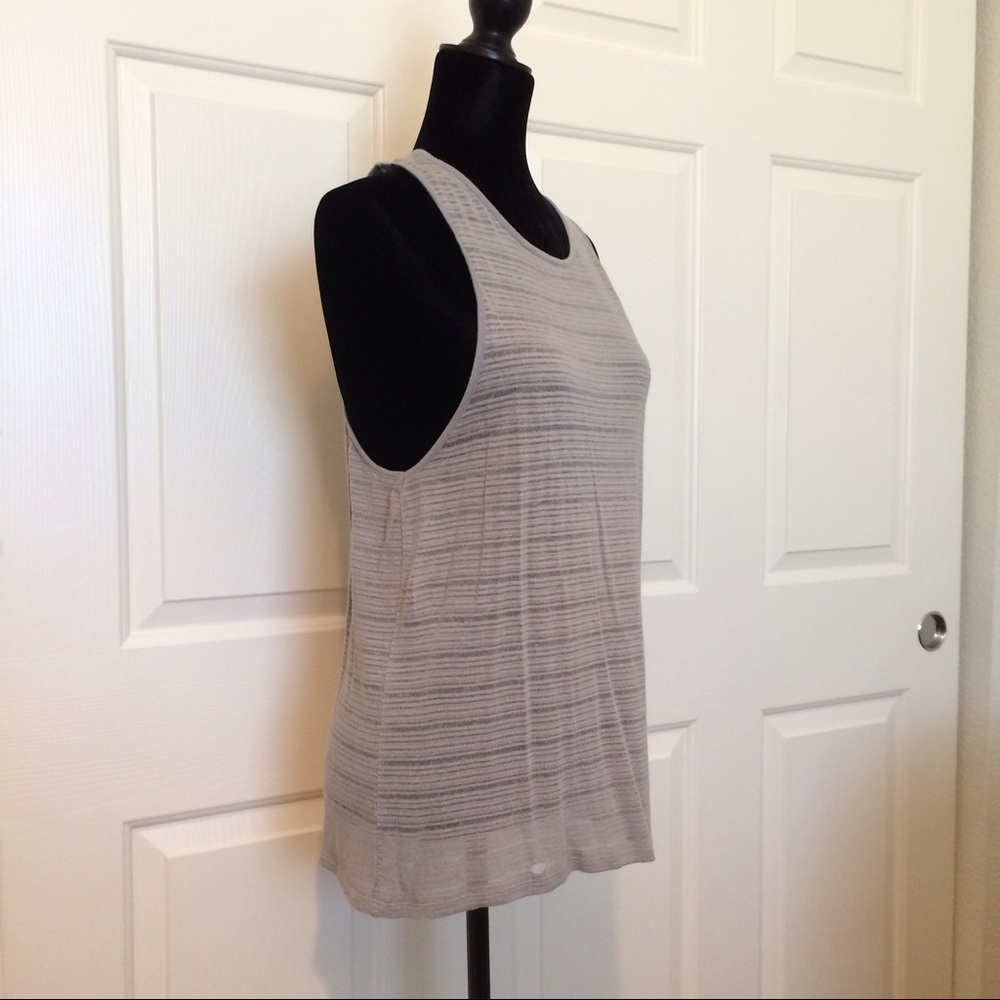 TopShop Light Grey Top - Picture 4 of 8