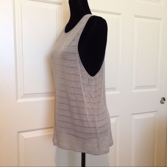 TopShop Light Grey Top - Picture 2 of 8