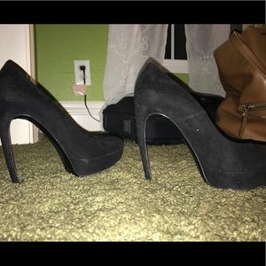 Heels (Alexander McQueen)