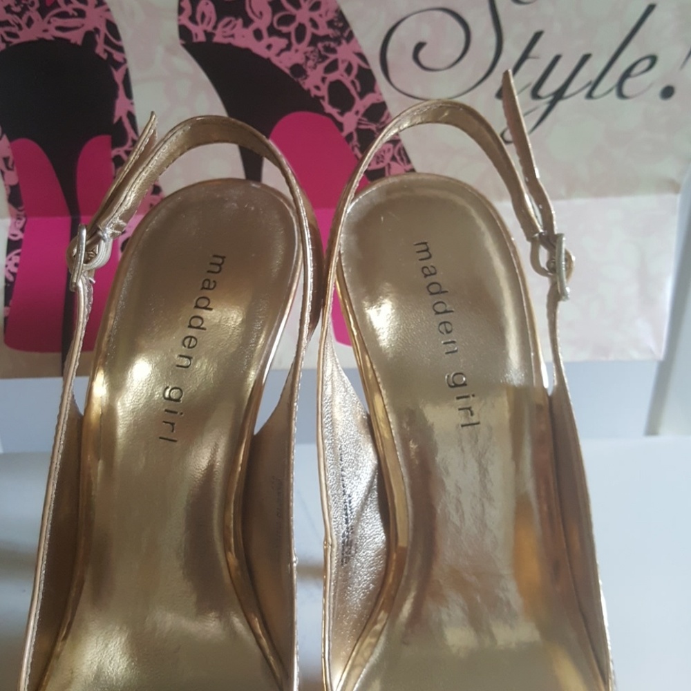 Madden Shoes - Picture 6 of 6