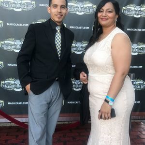 Meet your Posher, Jose