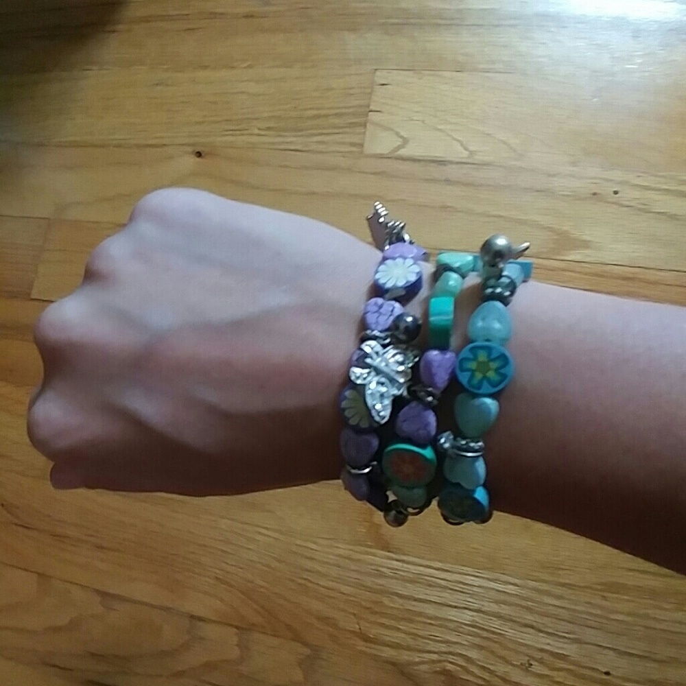 Set of 3 bracelets!!