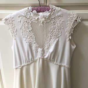 Vintage wedding dress