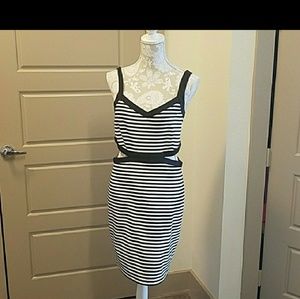 NEW black/white cut out dress SZ M