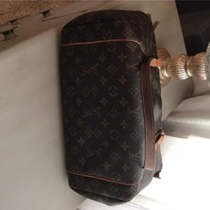 Louis Vuitton Totally MM tote