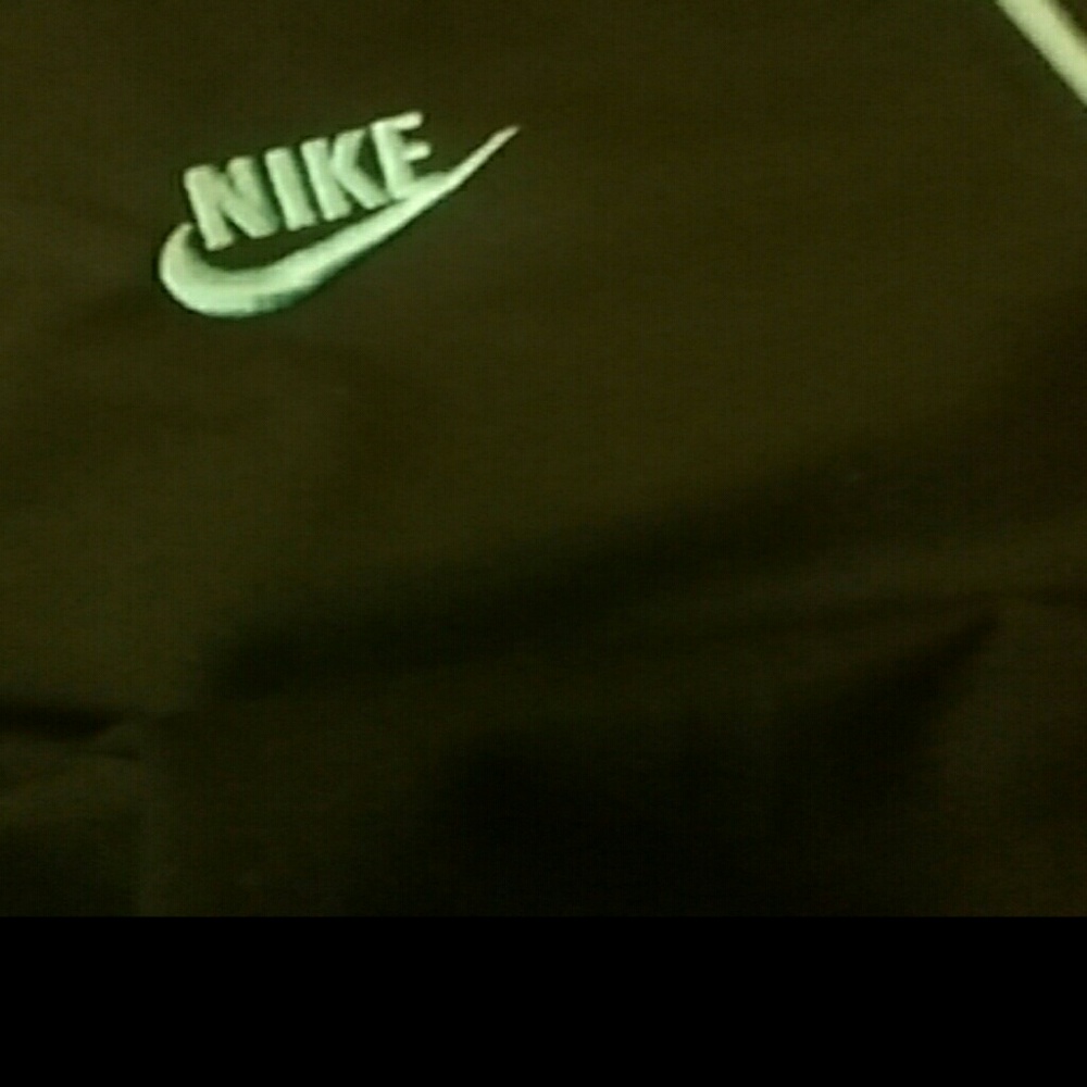 Nike pants - Picture 2 of 2