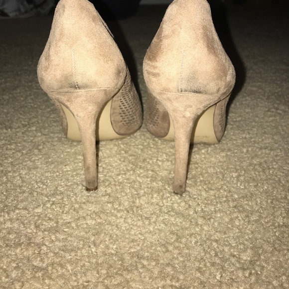 BCBG Heels - Picture 3 of 5