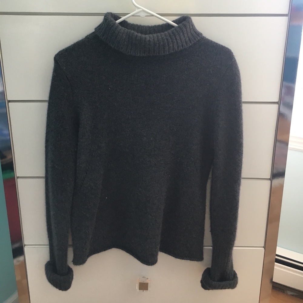 Zadig And Voltaire cachemire turtle neck sweater!