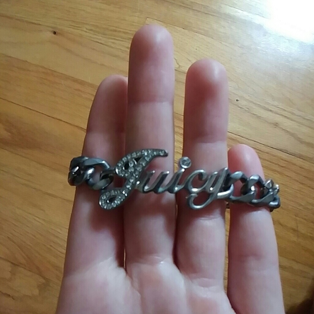 Juicy silver bracelet!!