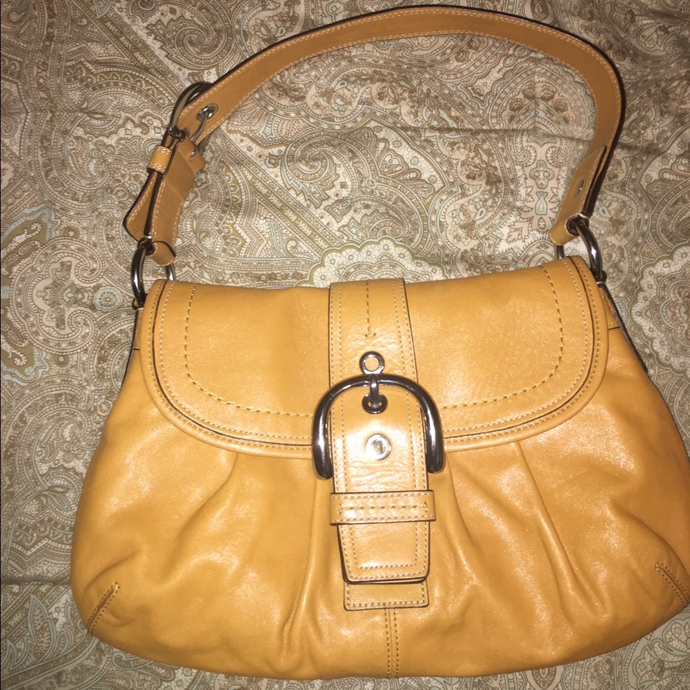 Authentic Leather Coach Handbag Tan