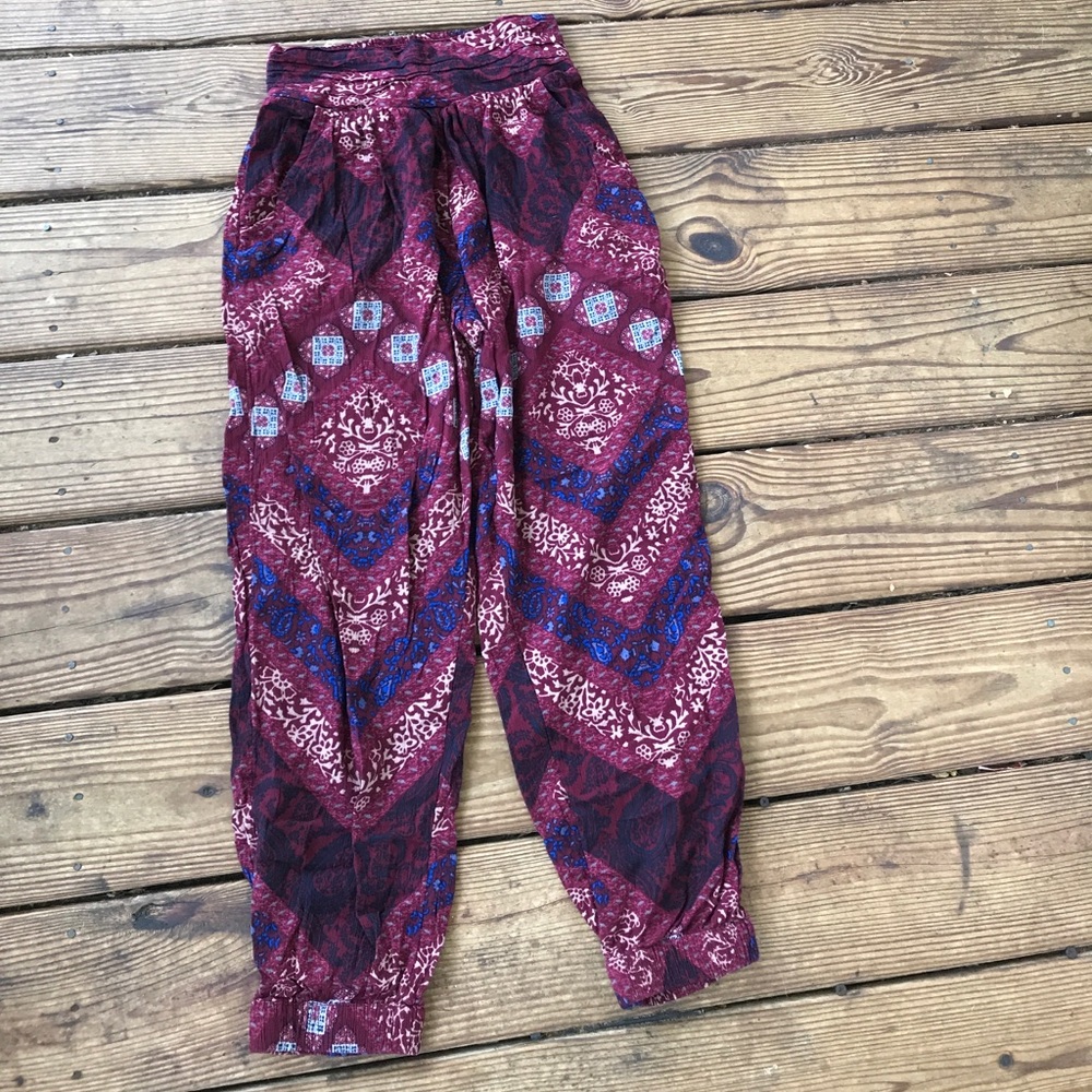 Cute AE pants