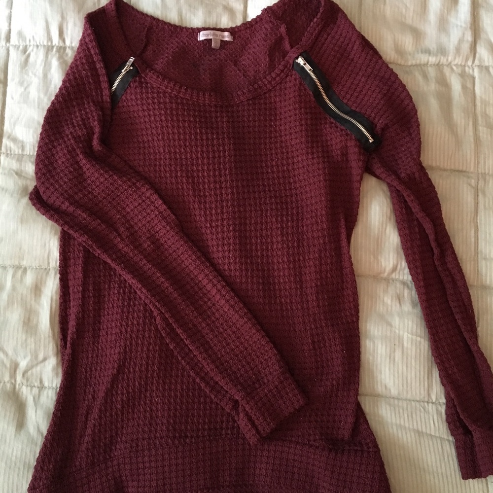 Long-sleeved Shirt