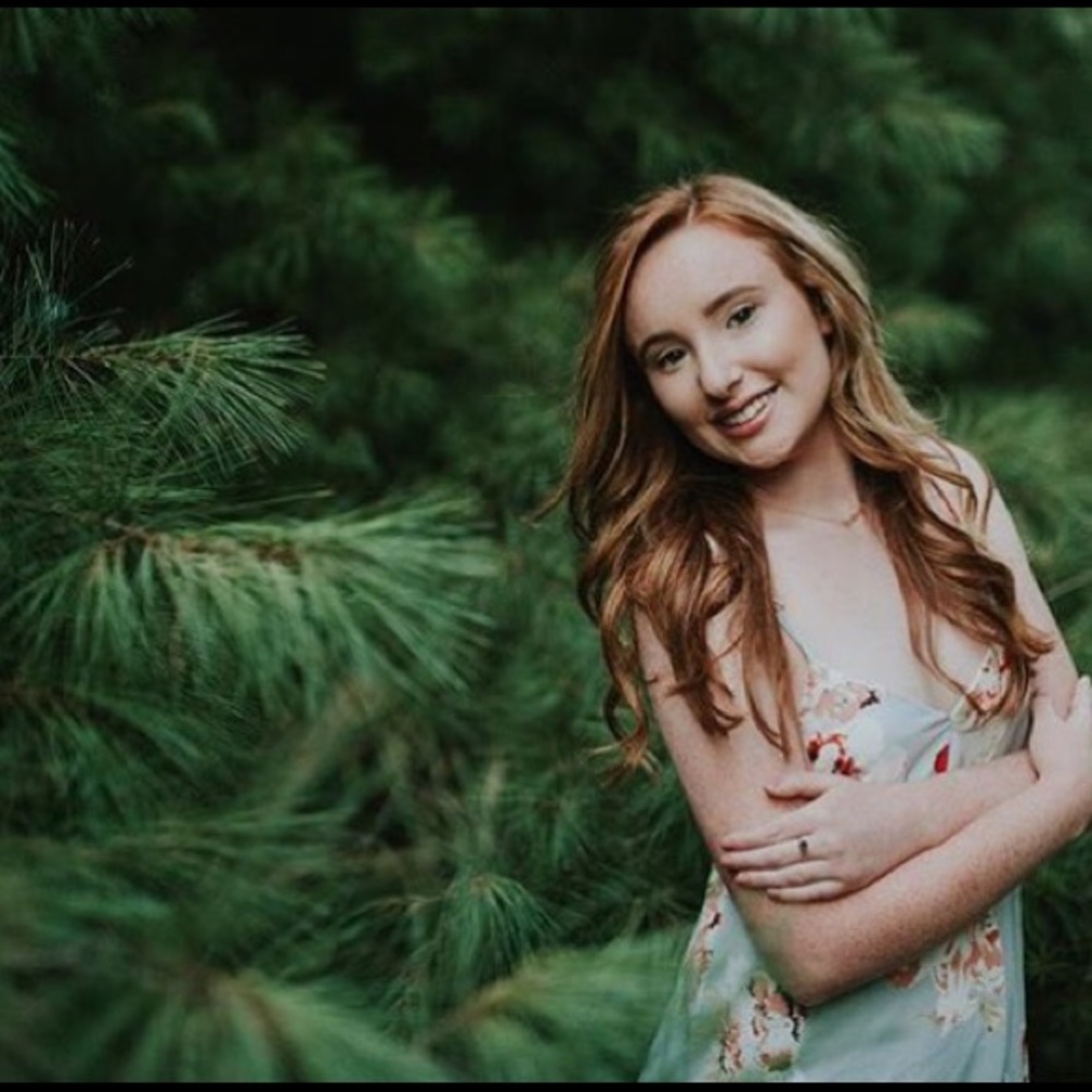 Meet your Posher, Maddy