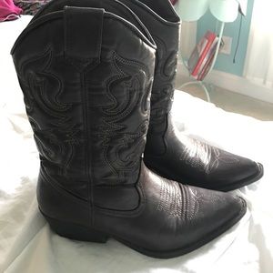 Slightly worn Fun cowboy boots