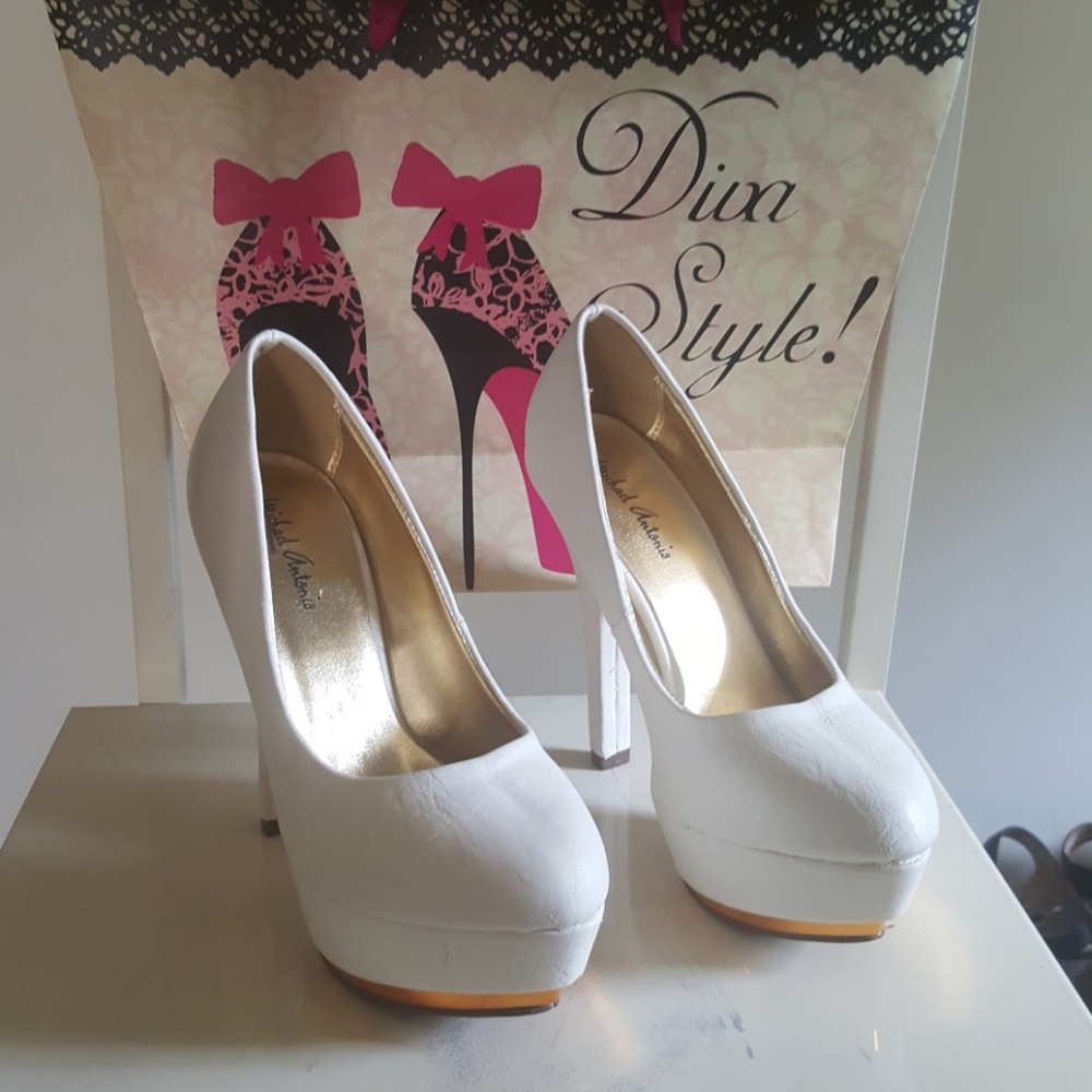 Michael Antonio Shoe