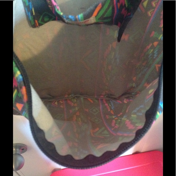 Mossimo Colorful Azteca Hobo - Picture 3 of 3