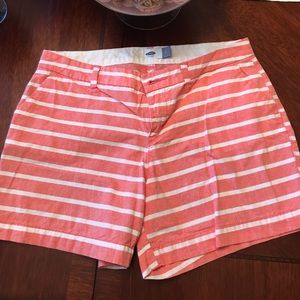 Old navy striped white and coral shorts