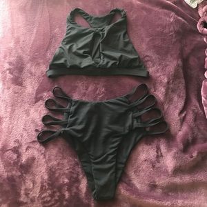 Black bikini