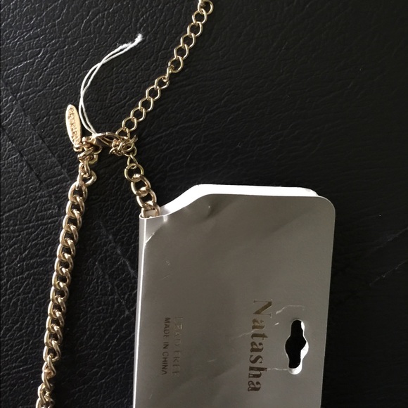 NWT Natasha Coral and Goldtone Designer Pendant - Picture 3 of 4